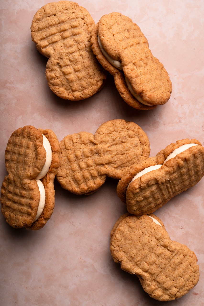 Арахисовое печенье с сырным кремом